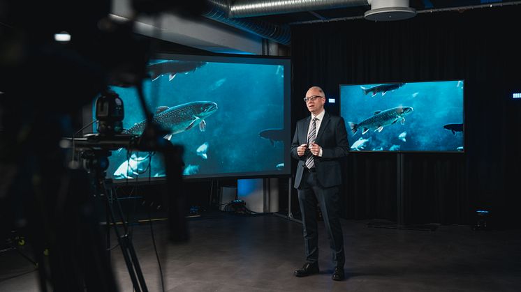 På årskonferansen 5. januar forklarer sjømatanalytiker Paul T. Aandahl hvorfor 2021 ble et godt år for lakseeksporten. Foto: Norges sjømatråd