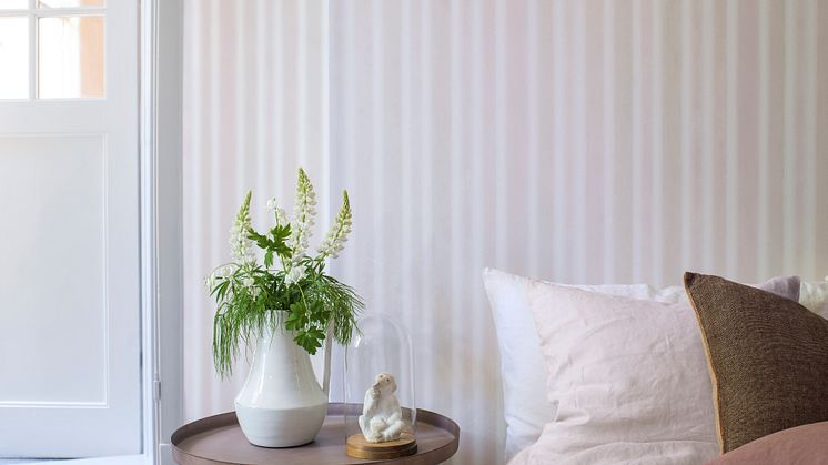 Watercolor stripe