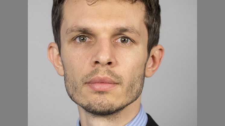 Poza tip buletin - Dragos Craiovan