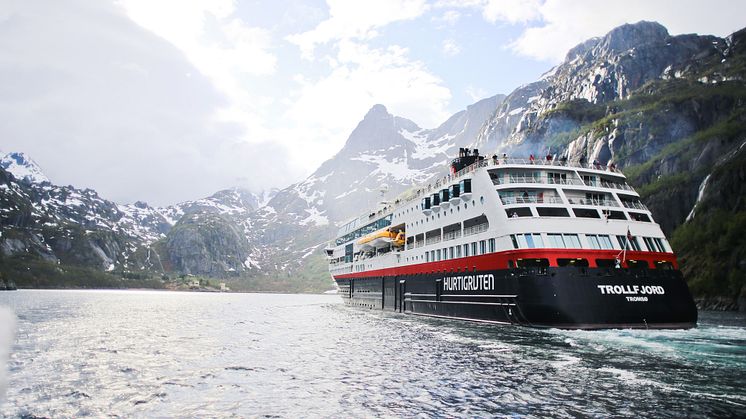 MS_Trollfjord_Norway_HGR_154918 (1).JPG