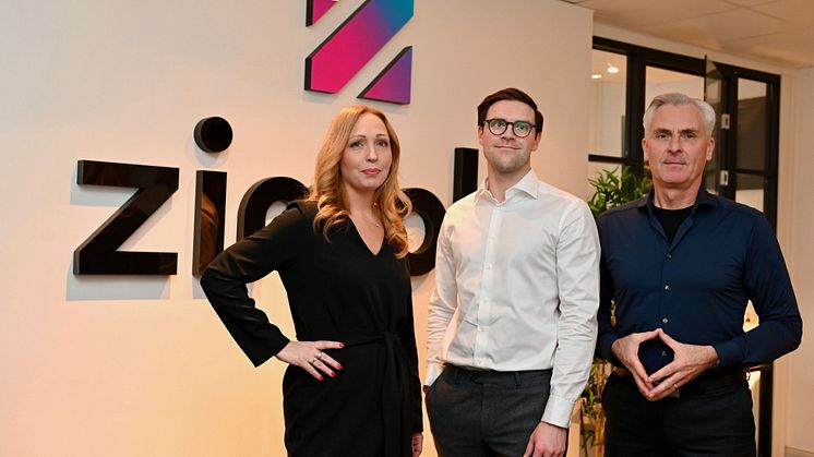 Från vänster: Malin Blomberg, tillträdande CEO på Zimply tillsammans med grundarna Daniel Baldwin och Fred Alpsten. (Foto: Andreas Johansson)