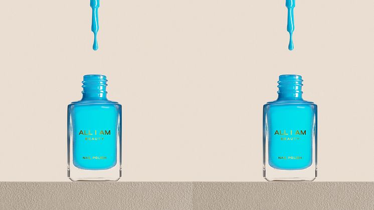ALL I AM Beauty lanserar Blue Lagoon – det ultimata nagellacket för sommaren!
