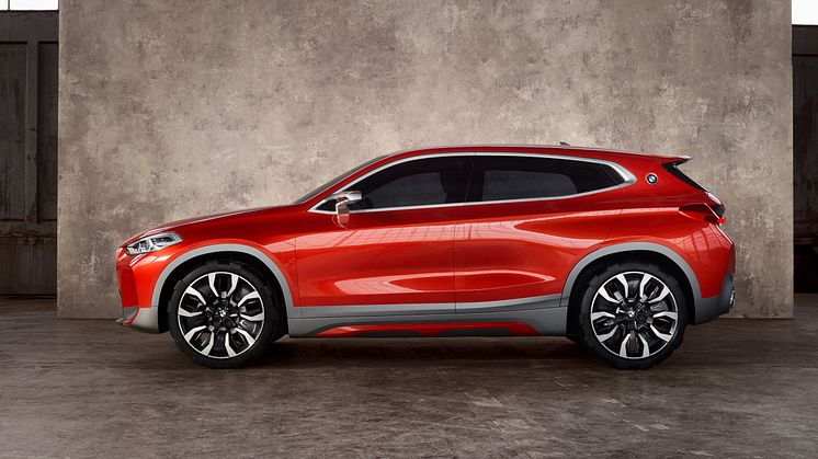 BMW X2 siden