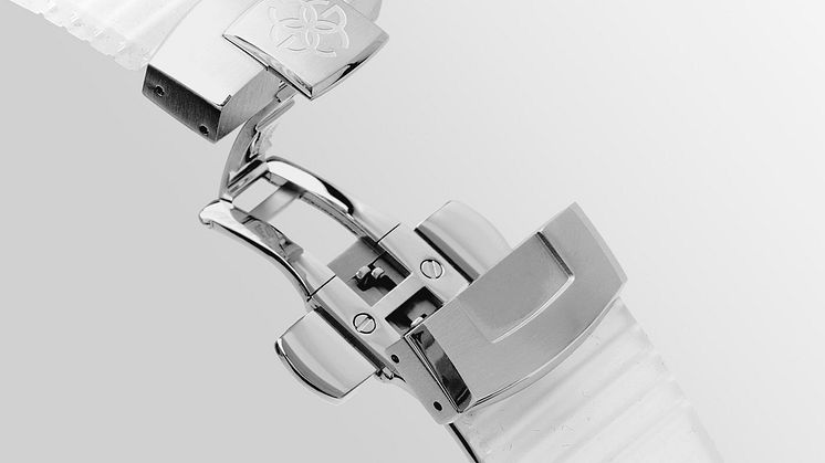 RSTRIII46-t-wh-buckle.jpg