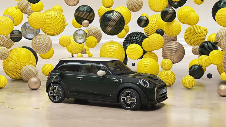 MINI esittelee uudet sähköiset erikoismallinsa