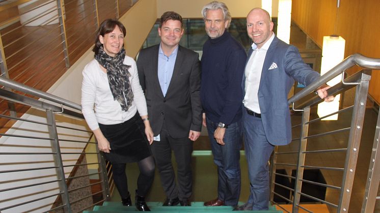 fra venstre Ann Ingeborg Hjetland, Knut Strand Jacobsen, Jon Sandnes, Gunnar G. Nybø. Kristin Malonæs (var ikke tilstede da bilde ble tatt)