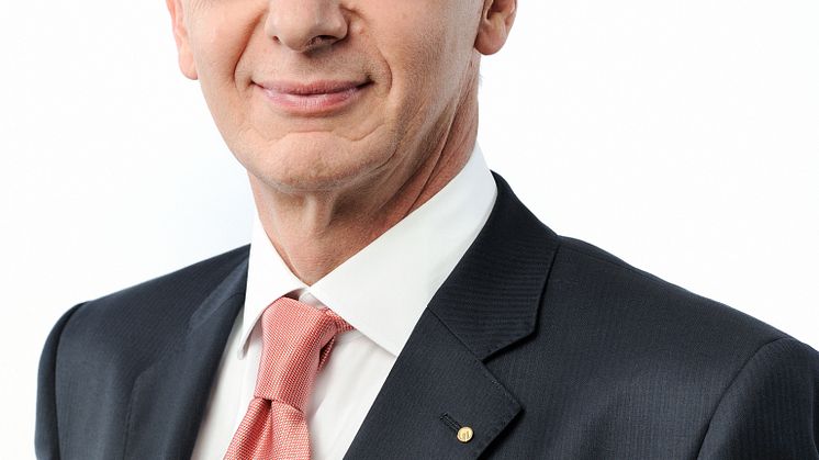 Ulrich Leitermann, Vorsitzender der Vorstände der SIGNAL IDUNA Gruppe: „Digitale Lösungen werden auch im Handwerk immer wichtiger."
