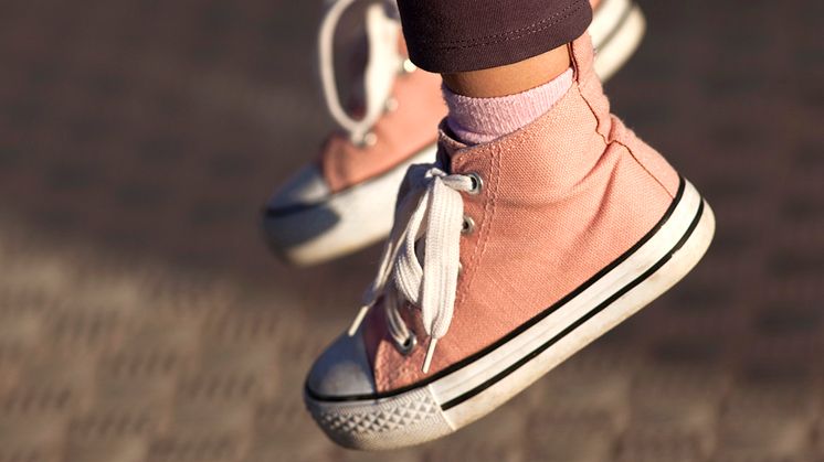 Shoes of a young girl - original (1464263).jpg