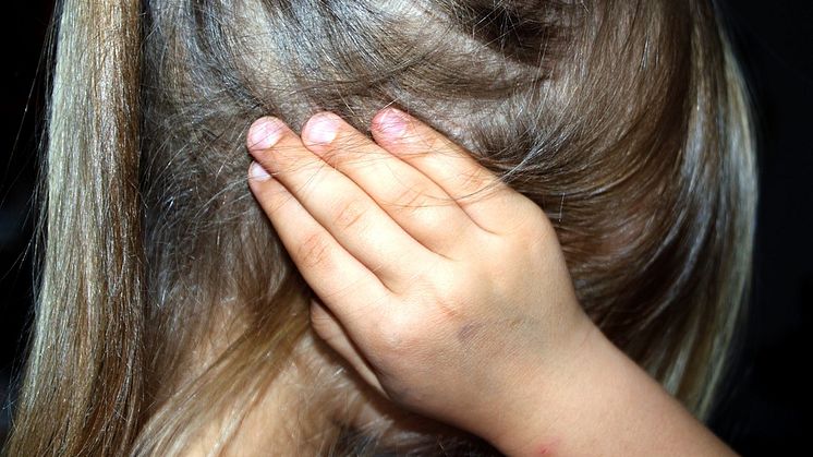 Incest. En hemlighet många bär på - inbjudan till debattkväll på Pressklubben