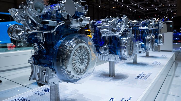 FordAtGeneva2017_Day01_Stand_EcoBoostEngine_016