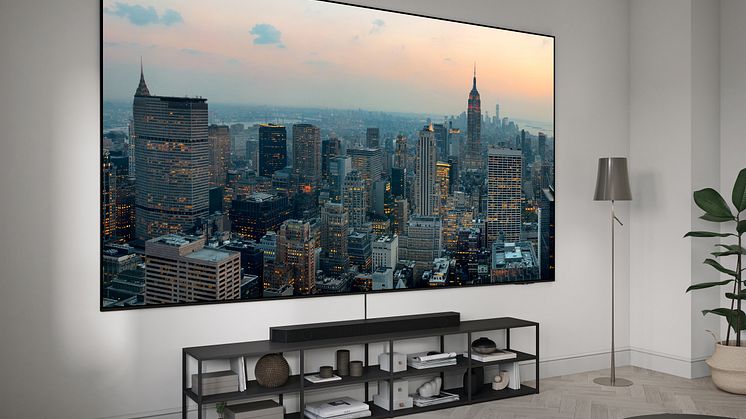 Samsung_QN990C_Q98CA3_FullLeft.jpg