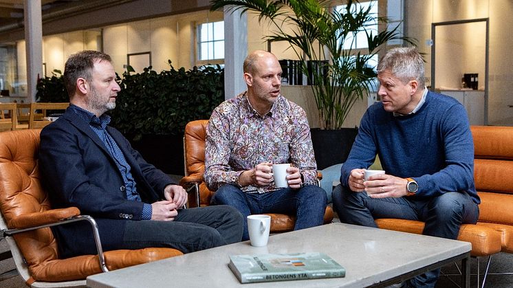 VD:ar i samspråk mot gemensamma mål; Fredrik Ståhl, Hökerum Bygg, Joakim Österlund, Stiba och Fredrik Gustafson, UBAB. 