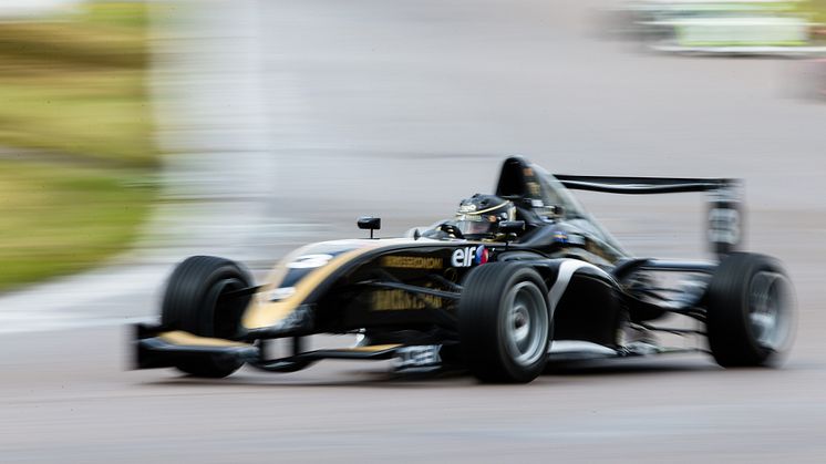 Toppförare i mästerskapet snabbast i Formel Renault-genrep