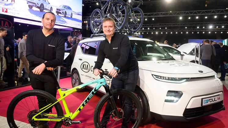 Kia cycling team-1