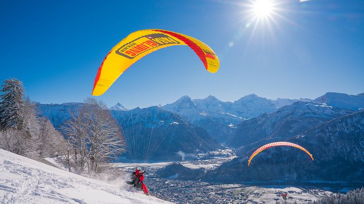 Paragliding in Interlaken