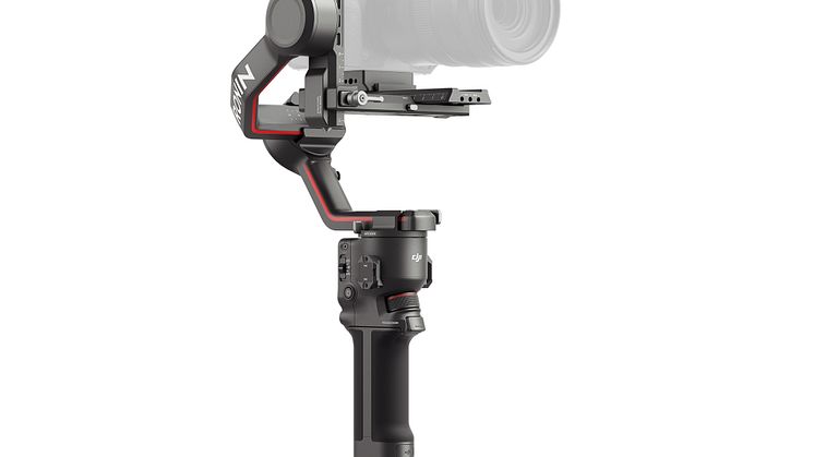 DJI RS 3 - Complete setup - diagonal front view (2 of 2)