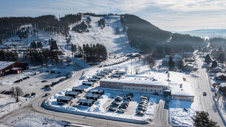 Tjamstanbackarna och hotell Tjamstan som blir navet i Vinterfestivalen som äger rum 24-26 mars. Foto: 3DFoto