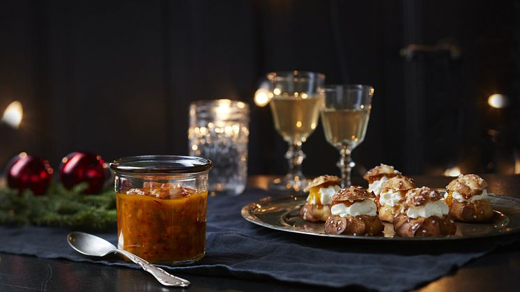 Petit-choux-and-Sea-buckthorn-jam-NZG-35976- Foto_Caroline_Tengen_jpg.jpg