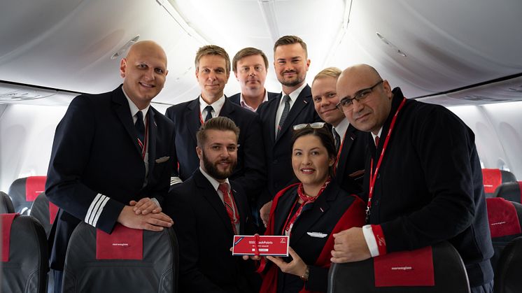 First international flight 20 years in 2023. Crew and pilotos with Red Handling staff on board aircraft prior to take off for Faro.