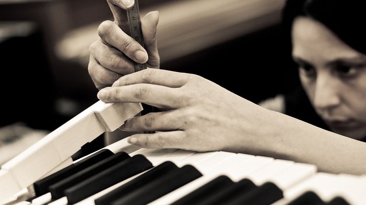 Peugeot Pleyel piano