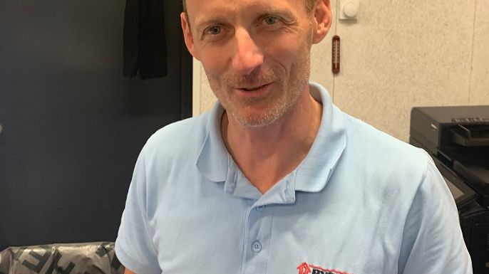 Logistikchef Billy Molsen har 25-års jubilæum i Bygma Bindslev den 1. august 