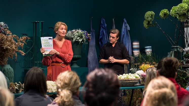 Malin Hidesäter and Fredrik Larsson on stage at Elmia Garden.