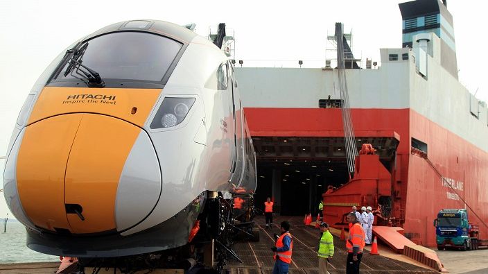 Rail Minister Claire Perry MP welcomes arrival of first Hitachi pre-series Class 800 train for Intercity Express Programme
