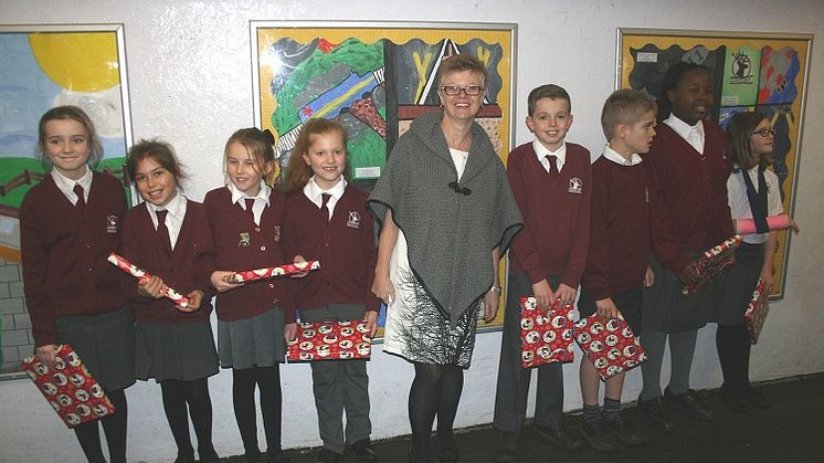 Art goes down a storm at Cuffley station