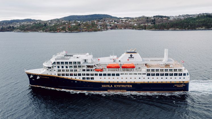 Kystruteskipet Havila Capella får nå lov til å gjenoppta sin rute langs norskekysten (Foto: Havila Kystruten)