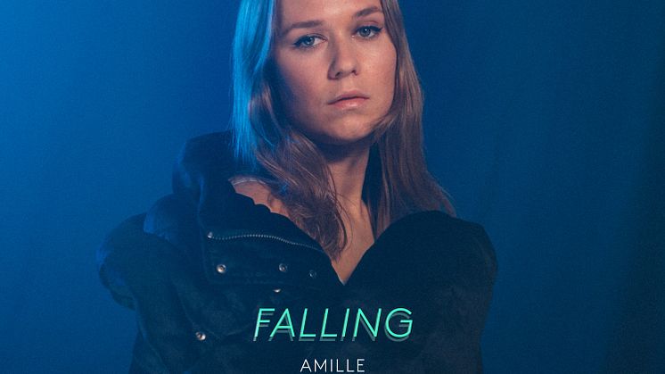 Amille släpper låt + musikvideo till ”Falling” idag - en berättelse om ambivalent kärlek