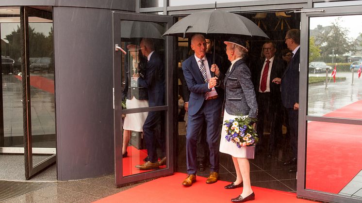 Hoher Besuch: Dänische Königin Margrethe II. besucht die Deutschlandzentrale von DÄNISCHES BETTENLAGER/JYSK in Handewitt