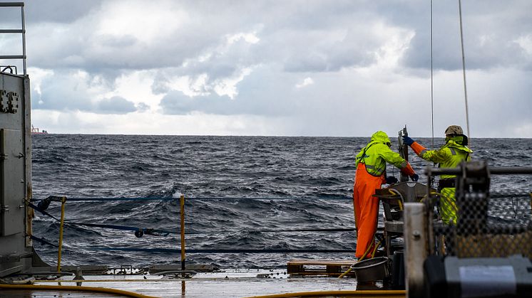 Akvaplan-niva på offshore tokt 2021 (Foto: Rosalyn Fredriksen/Akvaplan-niva)