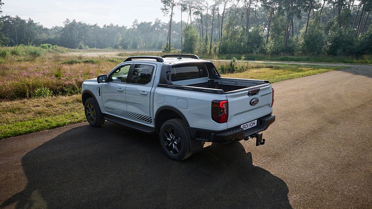 FORD_2024_RANGER_PHEV_05.jpg