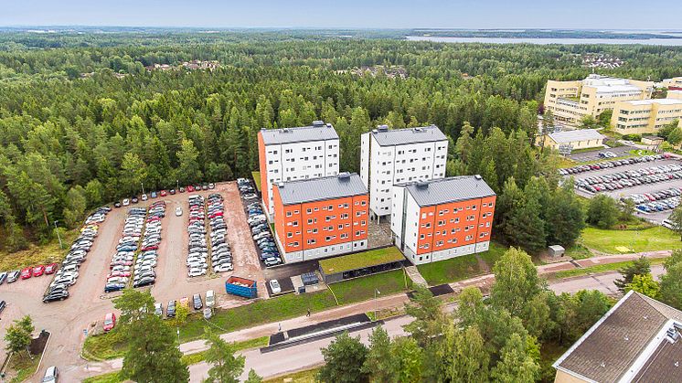 Inför höstterminen 2016 stod de nya studentbostäderna på Forest Hill vid Karlstads Universitet klara 