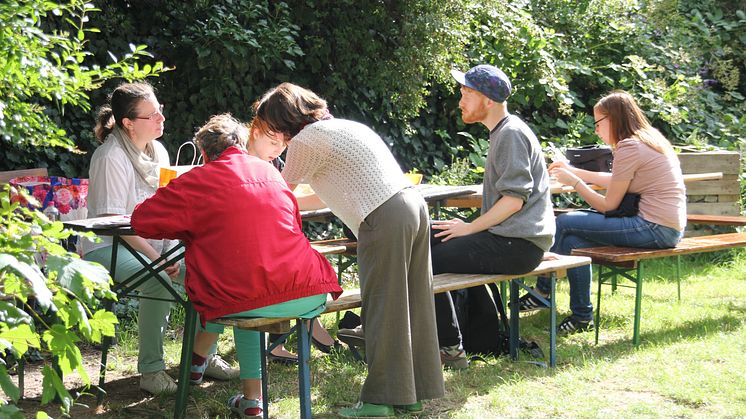 Frank Schmiade zeigt sein Bärenherz: Benefizgrillen in der Villa Leipzig