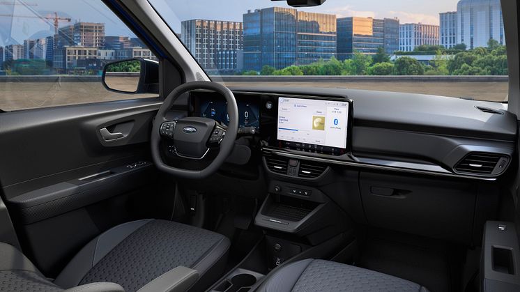 FORD_2024_E-Transit_Courier_06.jpg