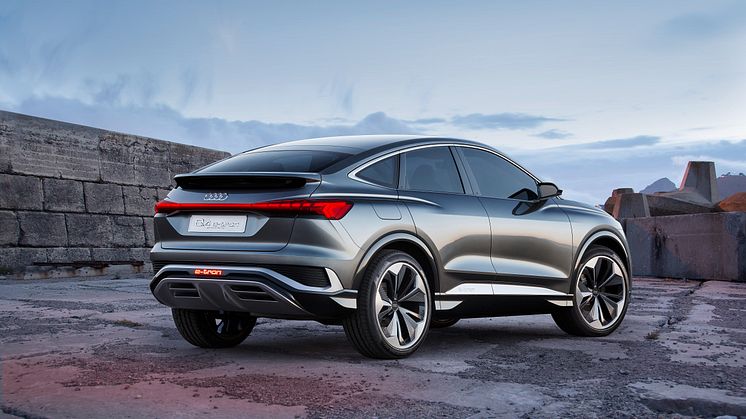 Audi Q4 Sportback e-tron concept 