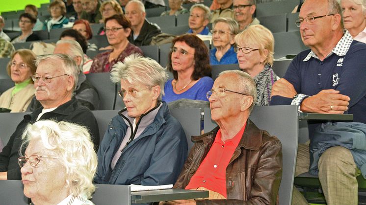 Ministerin Golze eröffnet das Sommersemester 2015 des Seniorenseminars