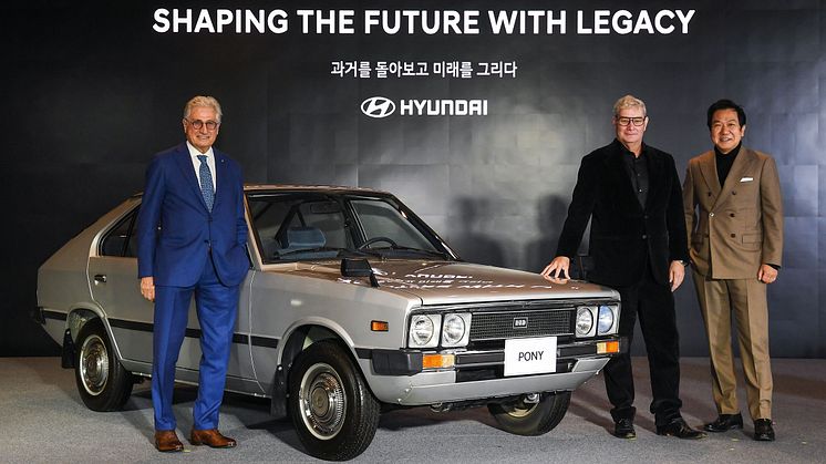 Image 6 - Giorgetto Giugiaro (Left), Luc Donckerwolke (Center), SangYup Lee (Right) at Design Talk 