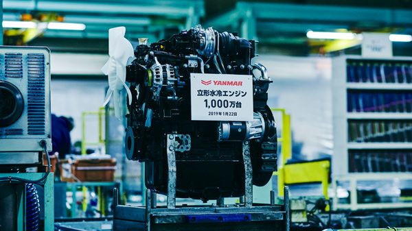 10 millionth vertical water-cooled engine 4TNV98CT