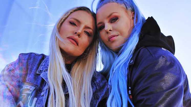 Sara och Matilda Hesslind utgör tillsammans tvillingduon 'Ivy Nord'