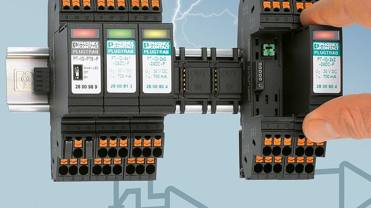 Intelligent Surge Protection with Push-in Connection Technology