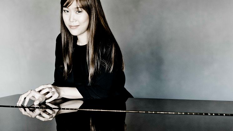 Yeol Eum Son – ett ideal av fingerfärdighet och klarhet – spelar Chopin med Gävle Symfoniorkester