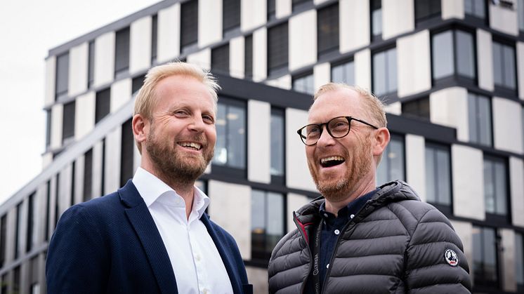 T.v. Ola Gjessing, daglig leder Øst- Formuesforvaltning og Jan Erik Kristiansen, Direktør forretningsområde Moss, Höegh Eiendom. 