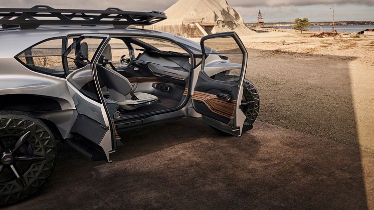 Audi AI:TRAIL quattro