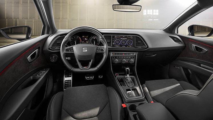 SEATLeonCUPRA300006