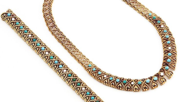 Van Cleef & Arpels: A diamond and turquoise jewellery set