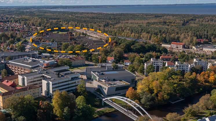 Markeringen i flygfotot visar en ungefärlig markering av området som kallas Södra sjukhusområdet