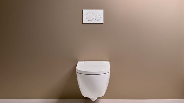 2024_Geberit Aquaclean_Feature_Alba_Long_shot_no remote control_03_Original.jpeg