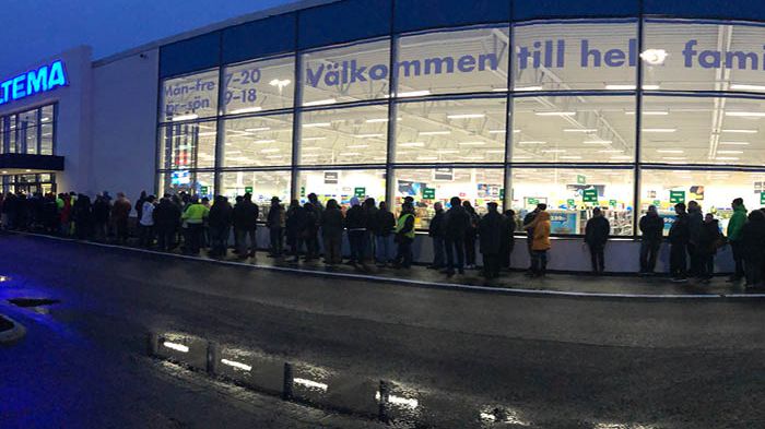 Biltemas varuhus i Varberg invigs. 